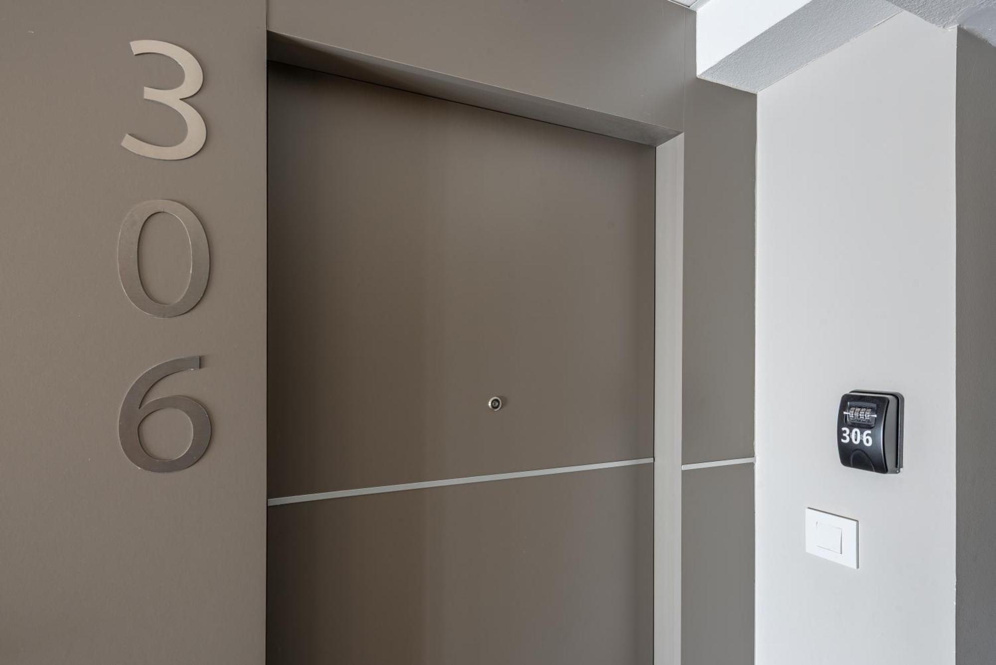 Apartamentos Astoria 타라고나 외부 사진