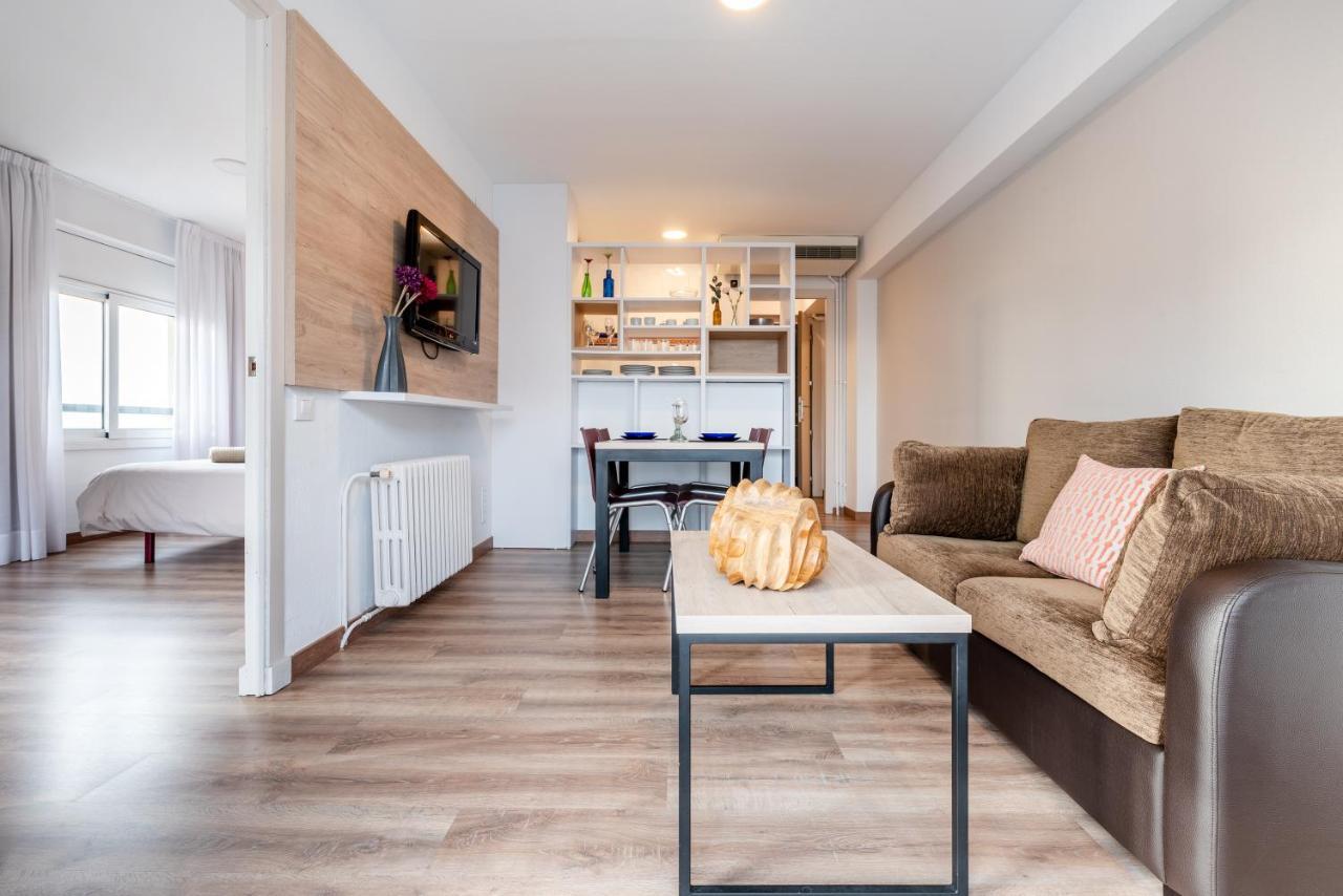 Apartamentos Astoria 타라고나 외부 사진